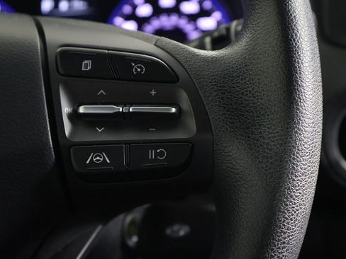 Used 2023 Hyundai Kona SE AWD/4WD image 37