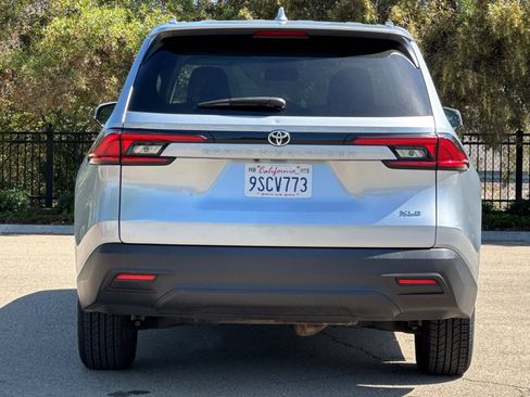 Certified 2025 Toyota Grand Highlander FWD image 5