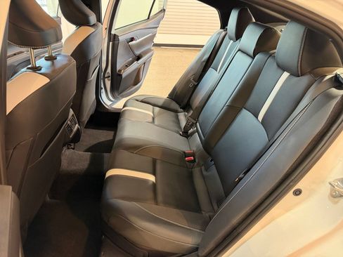 Used 2026 Toyota Camry SE FWD image 39