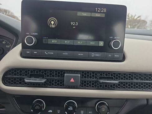 Certified 2023 Honda HR-V LX image 16