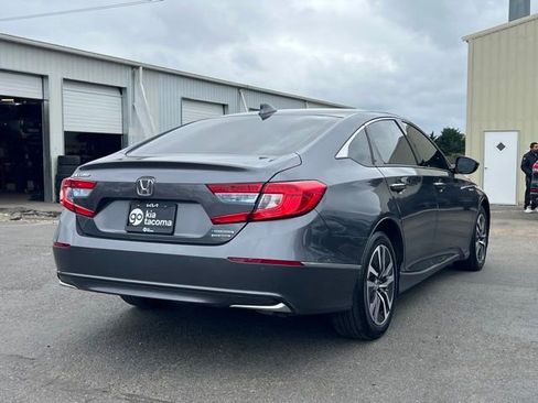 Used 2020 Honda Accord Touring image 9