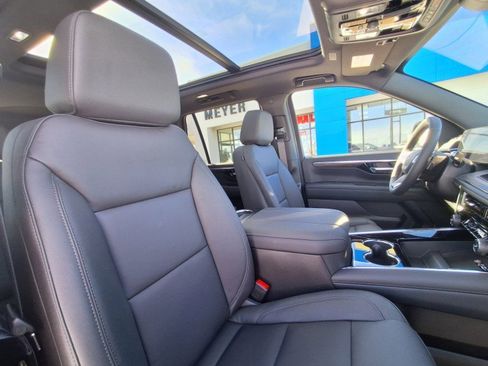 New 2026 Chevrolet Tahoe Z71 image 14