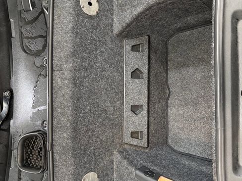 Used 2009 Audi R8 V8 image 23