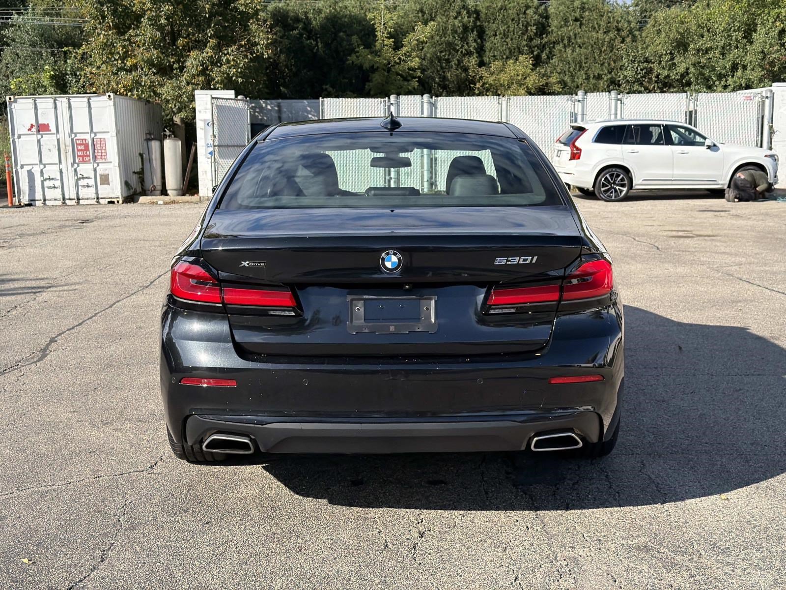 Used 2022 BMW 530i xDrive w/ Premium Package AWD/4WD image 11