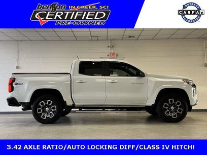 Used 2023 Chevrolet Colorado Z71 w/ Z71 Convenience Package 2