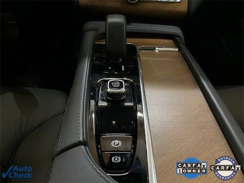 Used 2025 Volvo XC90 B6 Plus image 50
