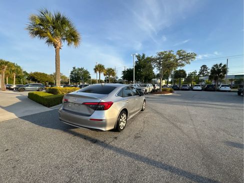 Used 2022 Honda Civic LX image 23