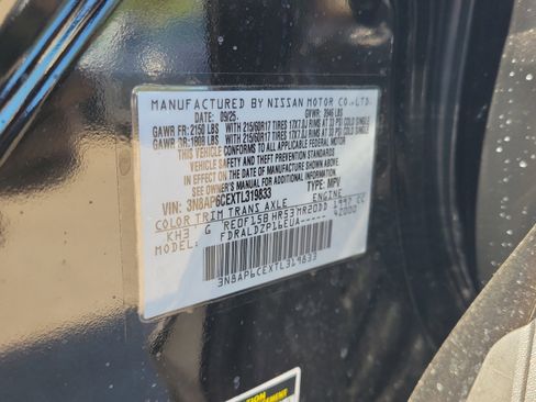 Used 2026 Nissan Kicks SV FWD image 32