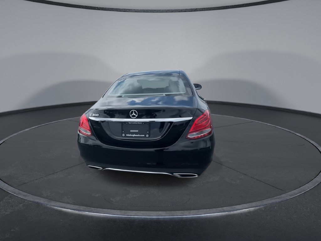 Used 2017 Mercedes-Benz C 300 Sedan image 8