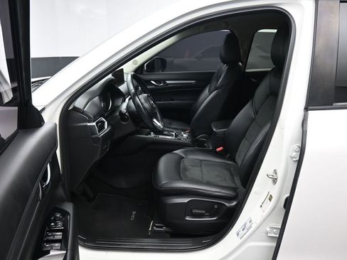 Used 2021 MAZDA CX-5 Touring image 11