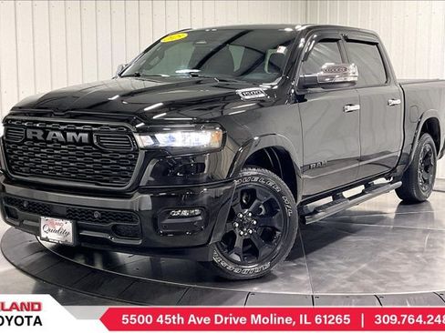 Used 2025 RAM 1500 Big Horn AWD/4WD image 1