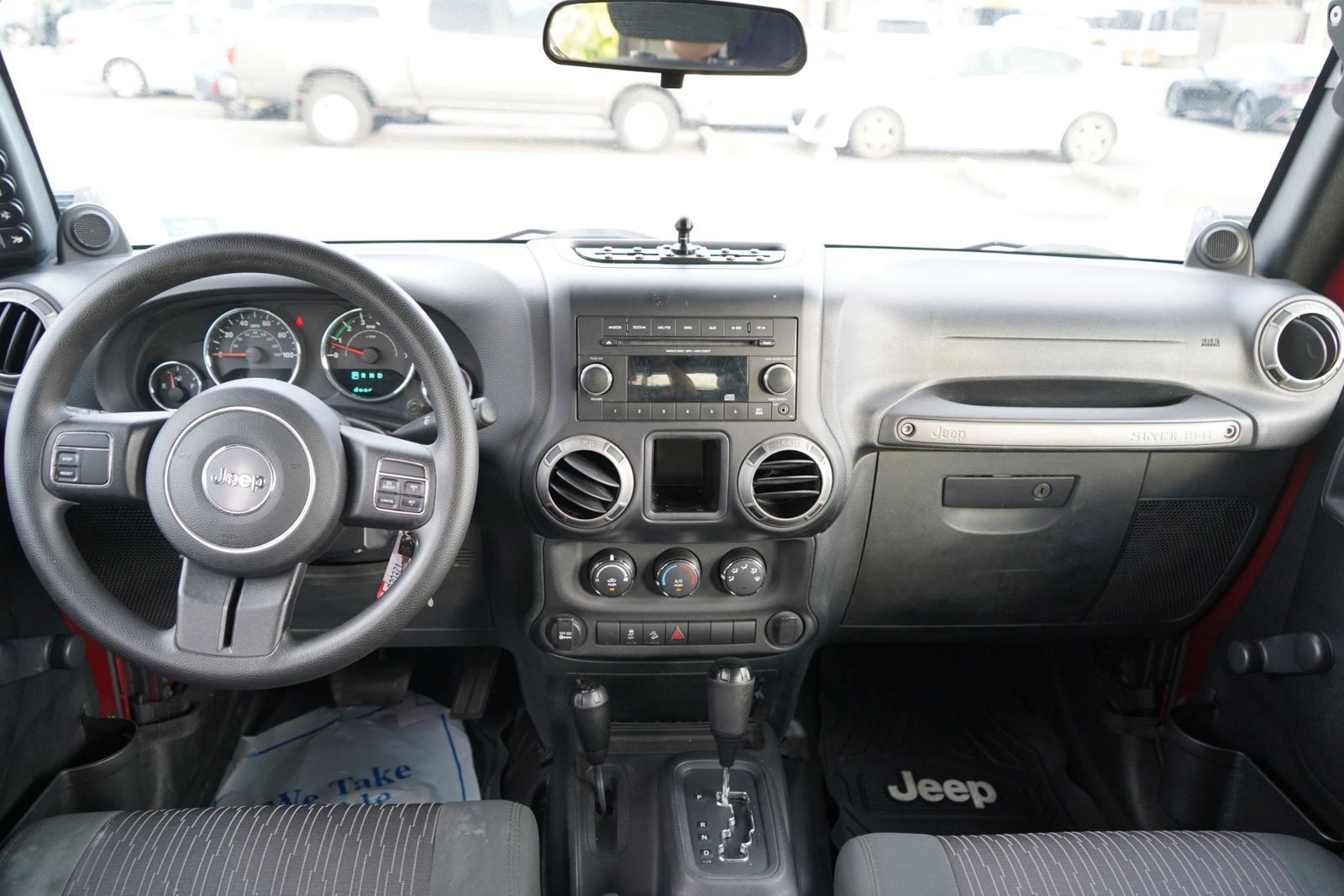 Used 2012 Jeep Wrangler Unlimited Sport AWD/4WD image 15