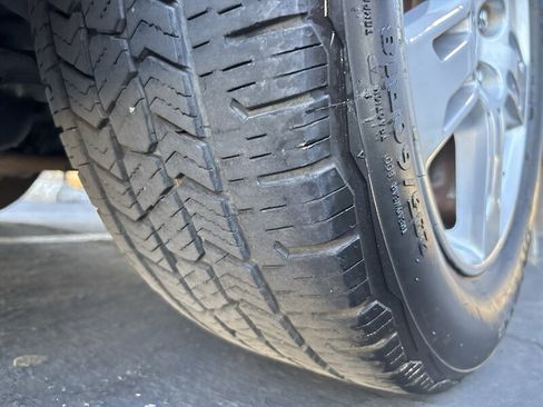 Used 2012 Honda Odyssey Touring Elite image 20