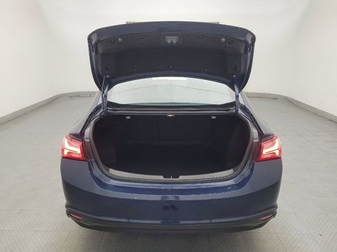 Used 2022 Chevrolet Malibu LT FWD image 29