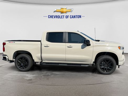 New 2026 Chevrolet Silverado 1500 RST w/ RST Select Package AWD/4WD image 4