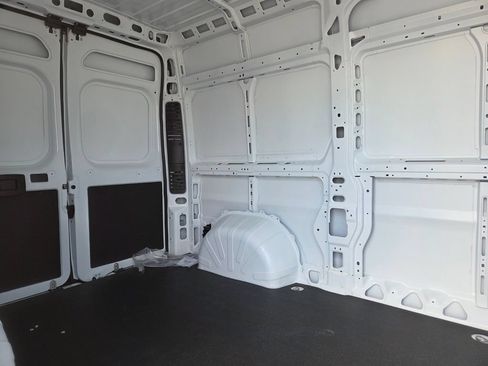 New 2026 RAM ProMaster 1500 w/ Convenience Group FWD image 10