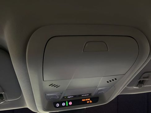 Used 2022 Chevrolet Equinox LT FWD image 20