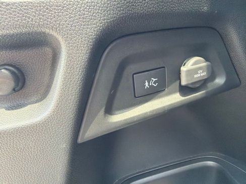 Certified 2024 Honda Pilot Touring image 13