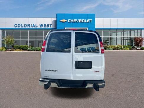 Used 2024 GMC Savana 2500 w/ Driver Convenience Package RWD image 9