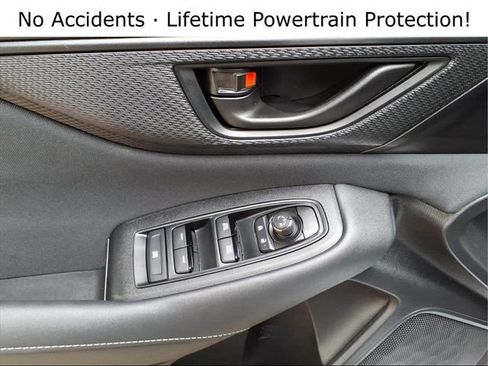 Used 2024 Subaru Legacy image 11