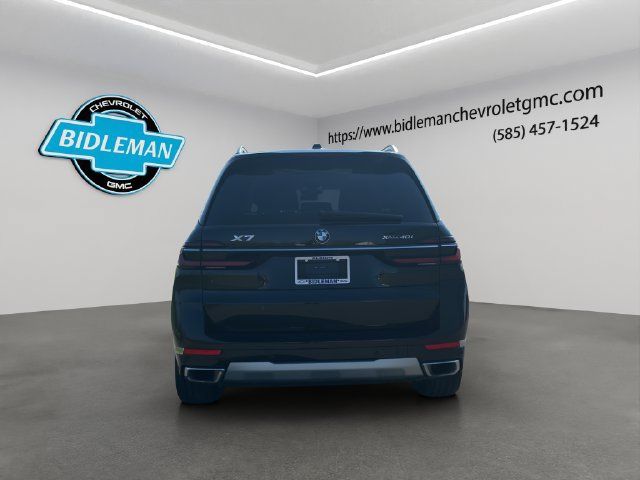 Used 2026 BMW X7 xDrive40i AWD/4WD image 7