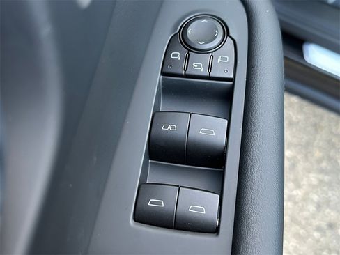 New 2026 Buick Enclave Preferred w/ Power Package image 22