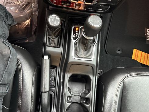 Used 2023 Jeep Wrangler Unlimited Rubicon 392 image 34