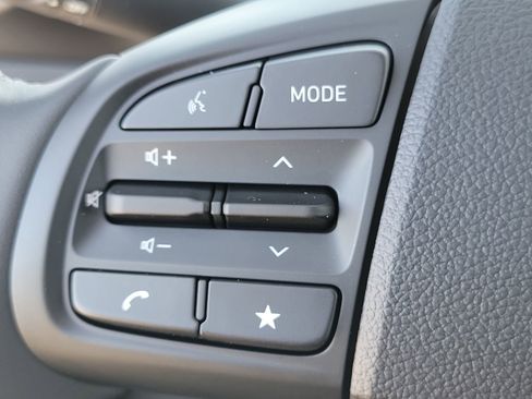 New 2026 Hyundai Venue SEL FWD image 8