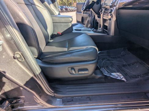Used 2021 Toyota 4Runner Limited image 14