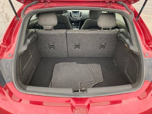 Used 2018 Chevrolet Cruze LT w/ Convenience Package image 20