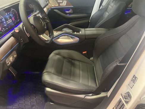 New 2026 Mercedes-Benz GLS 450 4MATIC image 9