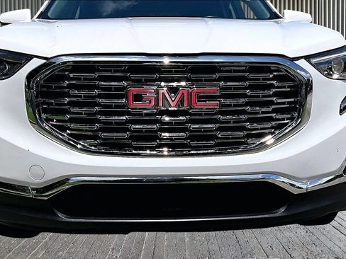 Used 2020 GMC Terrain SLT AWD/4WD image 28