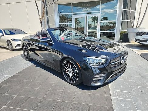 Used 2022 Mercedes-Benz E 450 Cabriolet image 2