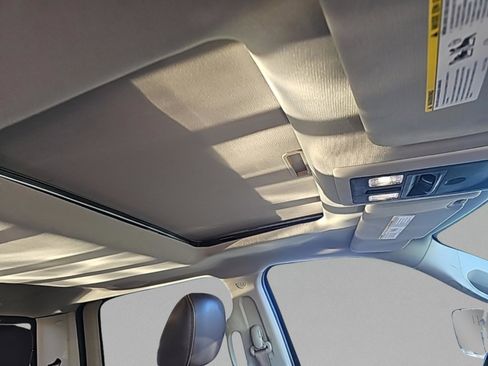 Used 2014 RAM 1500 Laramie Longhorn w/ Trailer Tow Group image 35