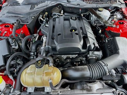 Used 2018 Ford Mustang Premium image 27