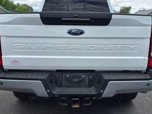 Used 2020 Ford F250 Lariat w/ Lariat Ultimate Package AWD/4WD image 5