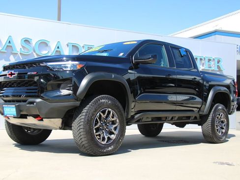 Certified 2024 Chevrolet Colorado ZR2 w/ Technology Package image 1