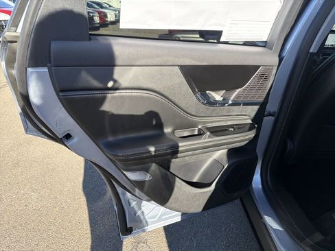 Certified 2022 Lincoln Corsair AWD w/ Premium Package image 12