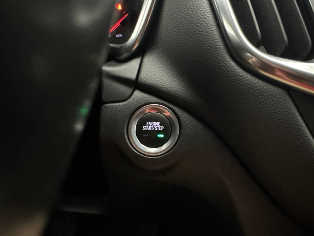Used 2022 Chevrolet Equinox LT AWD/4WD image 32