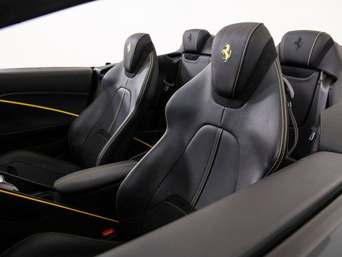 Certified 2024 Ferrari Roma Spider RWD image 18