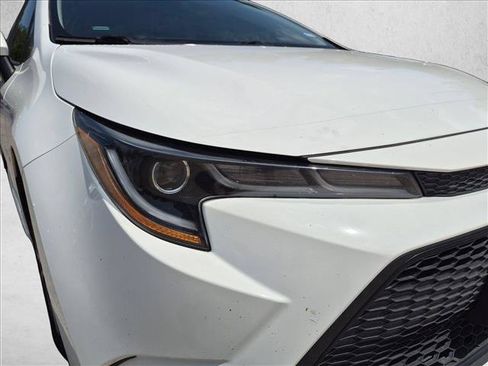 Used 2022 Toyota Corolla LE FWD image 11