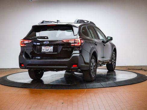 Used 2023 Subaru Outback Onyx Edition XT image 5