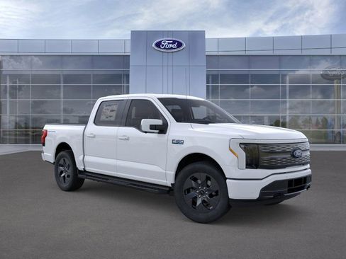 New 2025 Ford F150 Lightning Lariat image 7