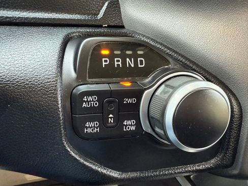 Used 2021 RAM 1500 Big Horn image 27