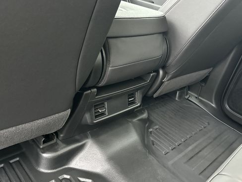 Certified 2025 Chevrolet Silverado 1500 W/T w/ WT Value Package image 13