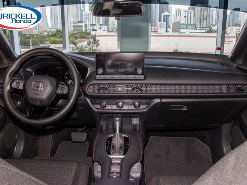 Used 2025 Honda HR-V Sport image 18