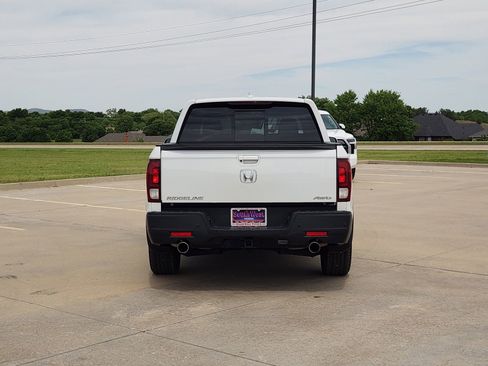 Used 2022 Honda Ridgeline RTL-E image 8