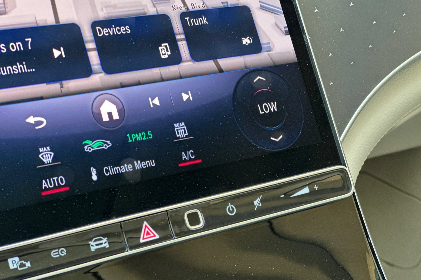 Used 2022 Mercedes-Benz EQS 450+ Sedan w/ Winter Package image 29