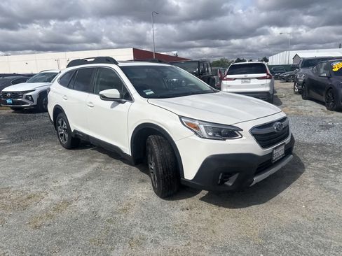 Used 2022 Subaru Outback Limited w/ Popular Package #2 image 2