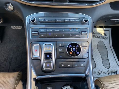 Used 2023 Hyundai Santa Fe Calligraphy image 12